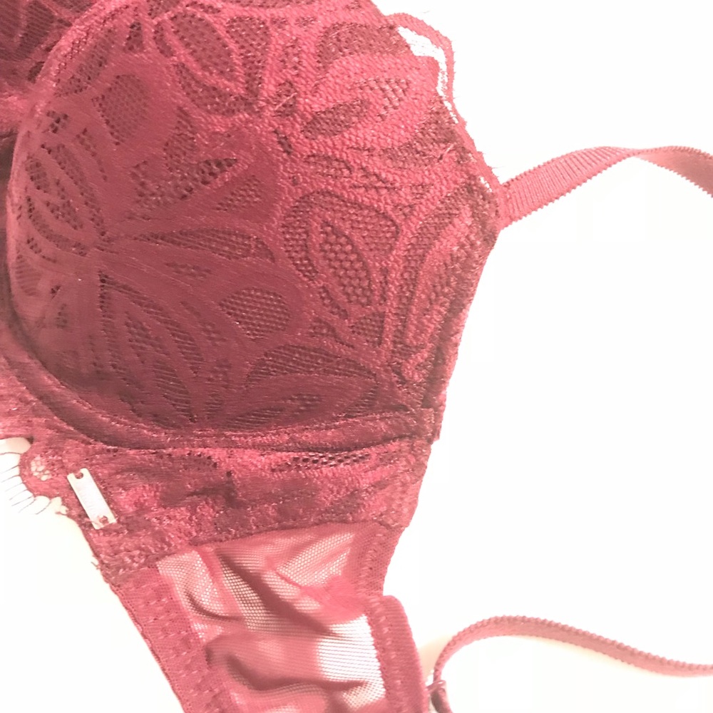 VS Pink bra - Picture 4 of 6